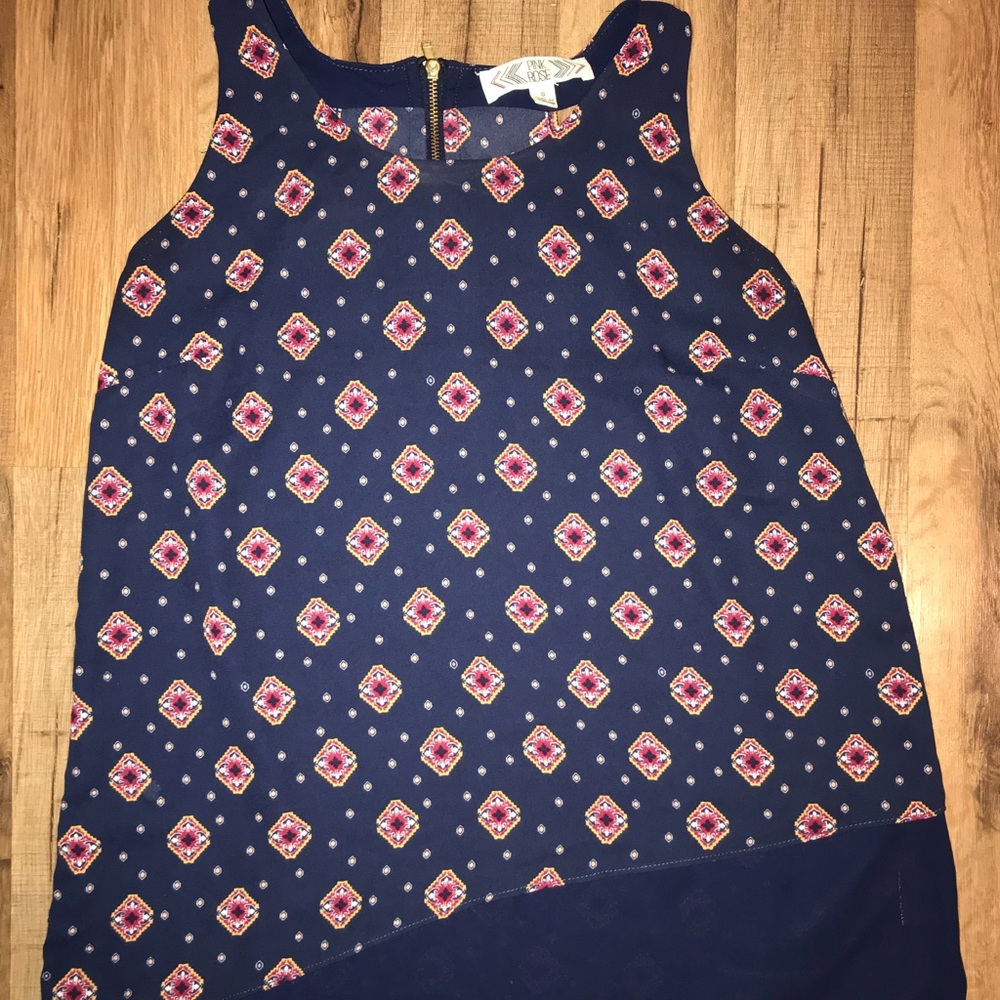 NWOT Pink Rose Dressy Tank!🌹